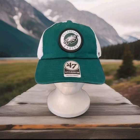Philadelphia Eagles 47 Snapback Trucker Hat - Picture 1 of 3